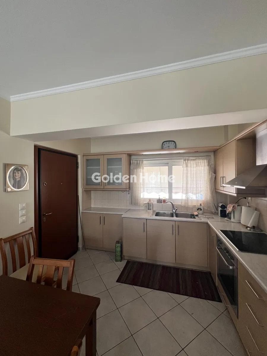 Apartment in Evaggelistria, Nikaia — Photo 6 of 17