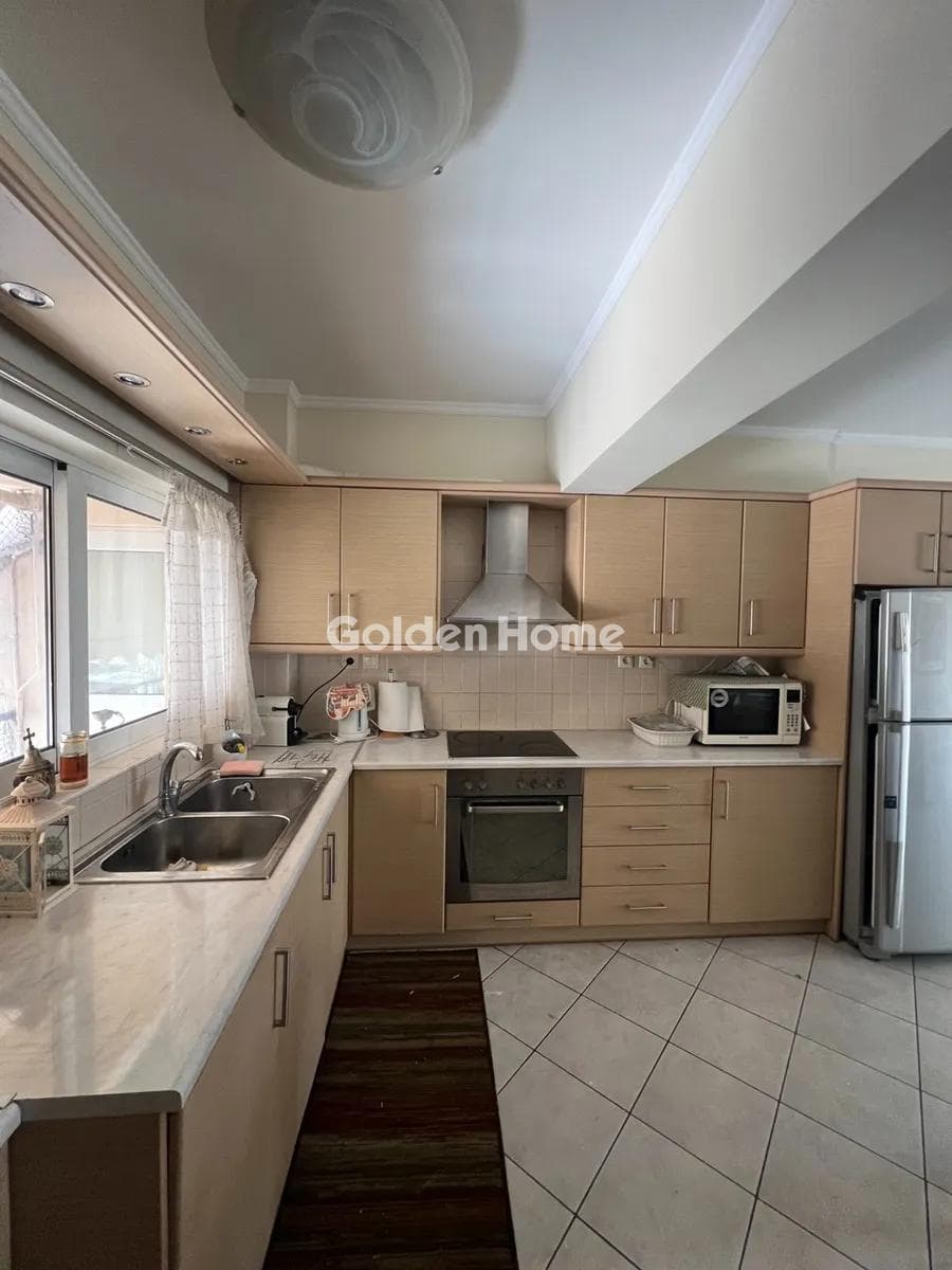 Apartment in Evaggelistria, Nikaia — Photo 7 of 17