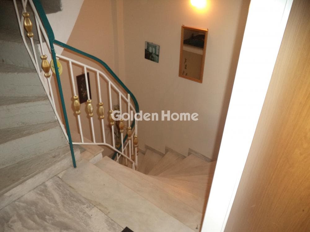 Apartment in Center, Aigio — Photo 7 of 20