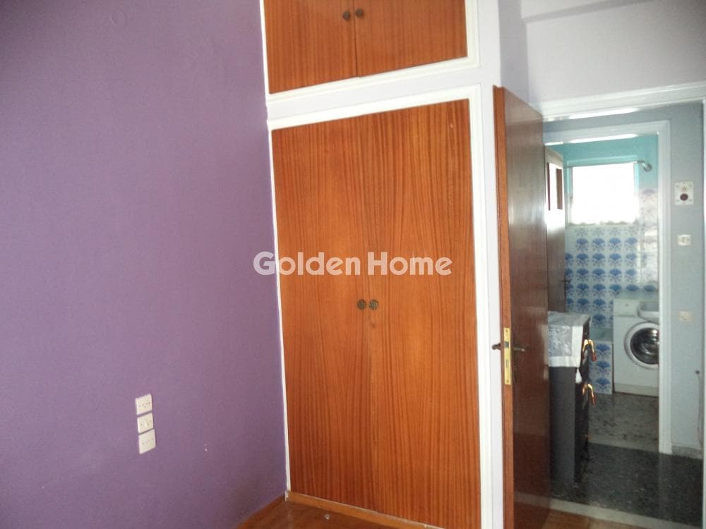 Apartment in Center, Aigio — Photo 13 of 20