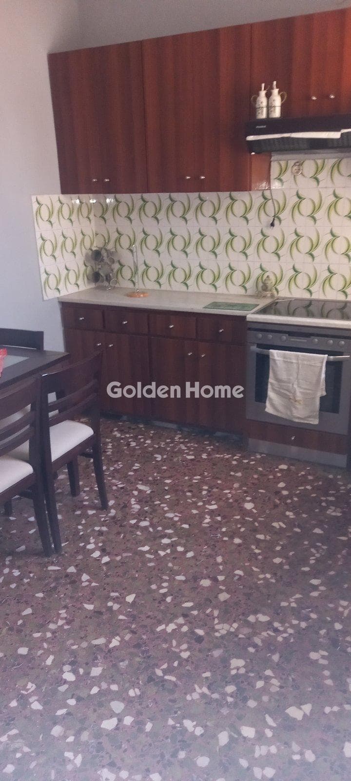 Apartment in Center, Aigio — Photo 4 of 20