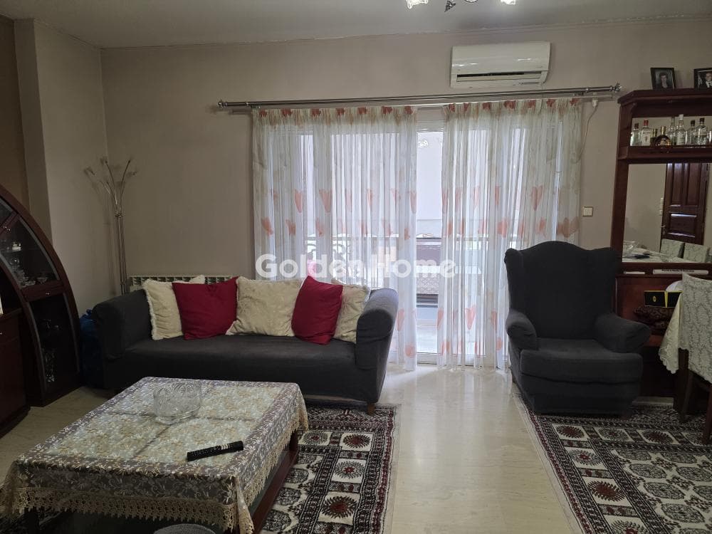 Apartment in Agios Georgios, Nikaia — Photo 13 of 28