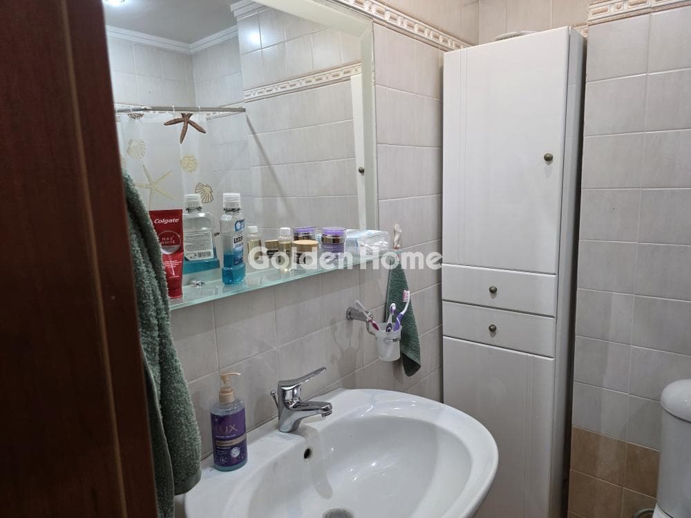 Apartment in Agios Georgios, Nikaia — Photo 19 of 28