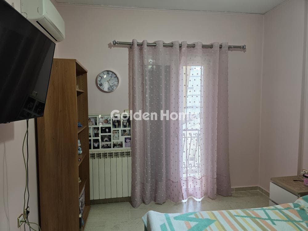 Apartment in Agios Georgios, Nikaia — Photo 25 of 28