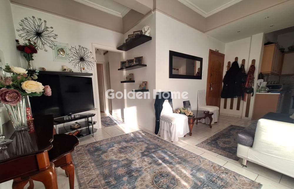 Apartment in Plateia Koliatsou, Patision - Acharnon — Photo 3 of 17