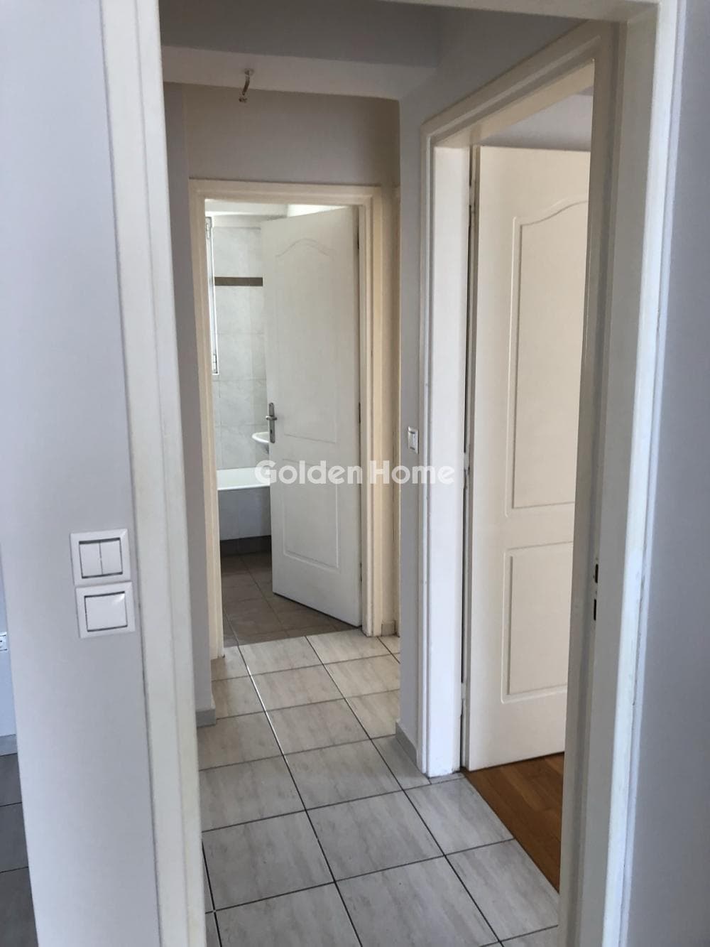 Apartment in Center, Lavrio — Photo 4 of 8