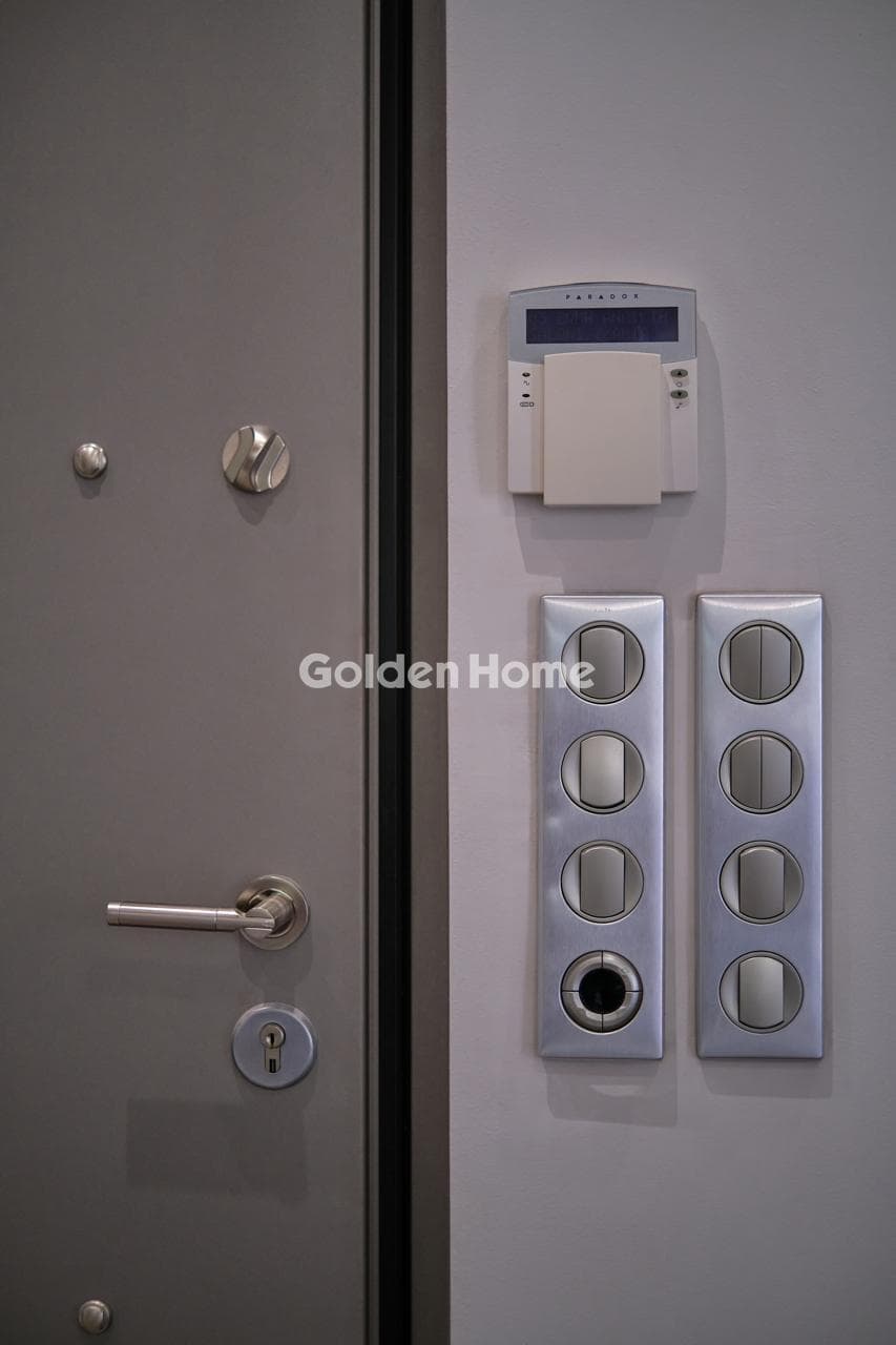 Apartment in Exarcheia, Exarchia - Neapoli — Photo 20 of 21