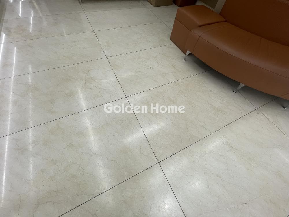 Retail Store in Pirnari, Glyfada — Photo 2 of 6