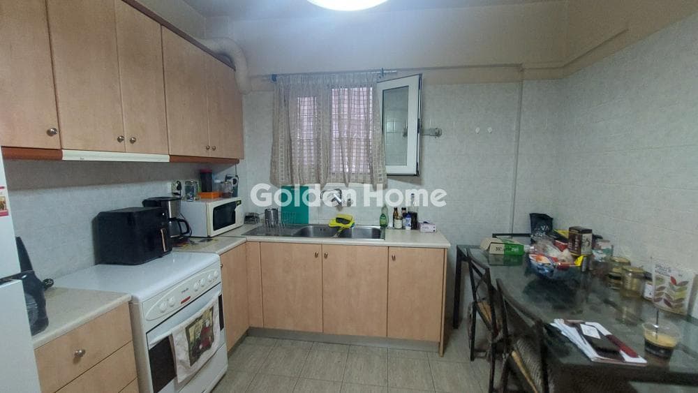 Apartment in Fokionos Negri, Kipseli — Photo 39 of 46