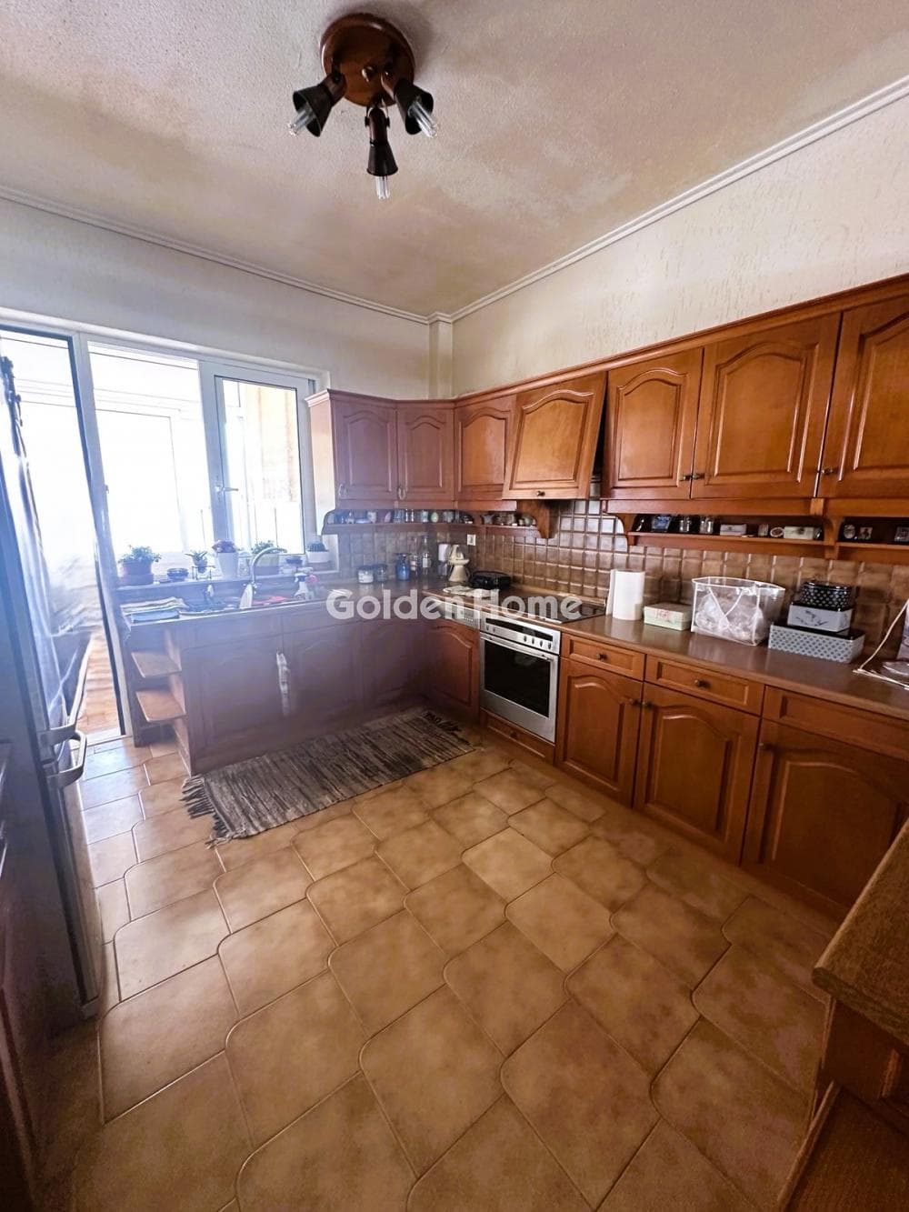 Apartment in Agia Varvara, Agios Dimitrios — Photo 5 of 13