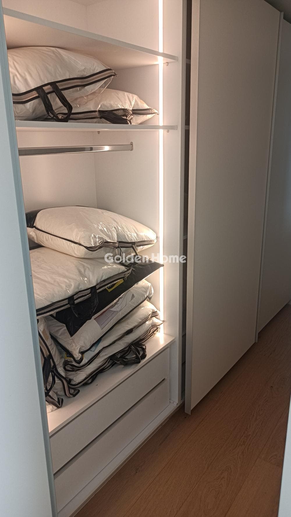Apartment in Evryali, Voula — Photo 15 of 26
