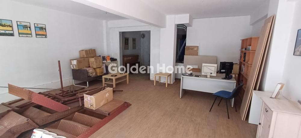 Apartment in Chrisaki, Nea Smyrni — Photo 1 of 4