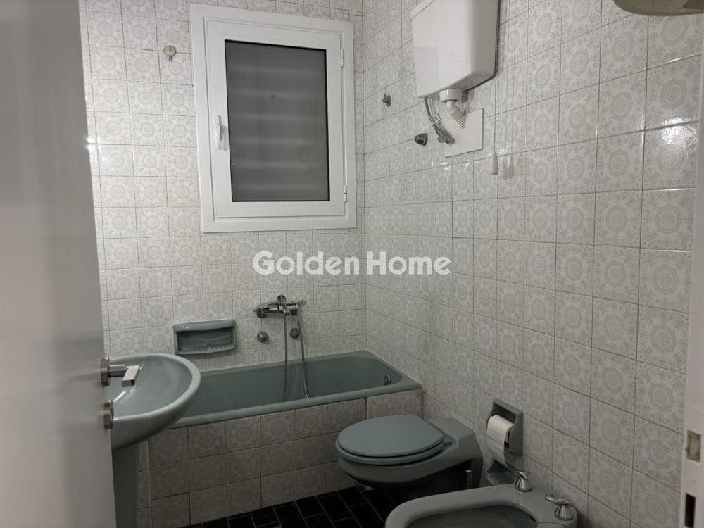 Apartment in Plateia Vathis, Kentro — Photo 10 of 18