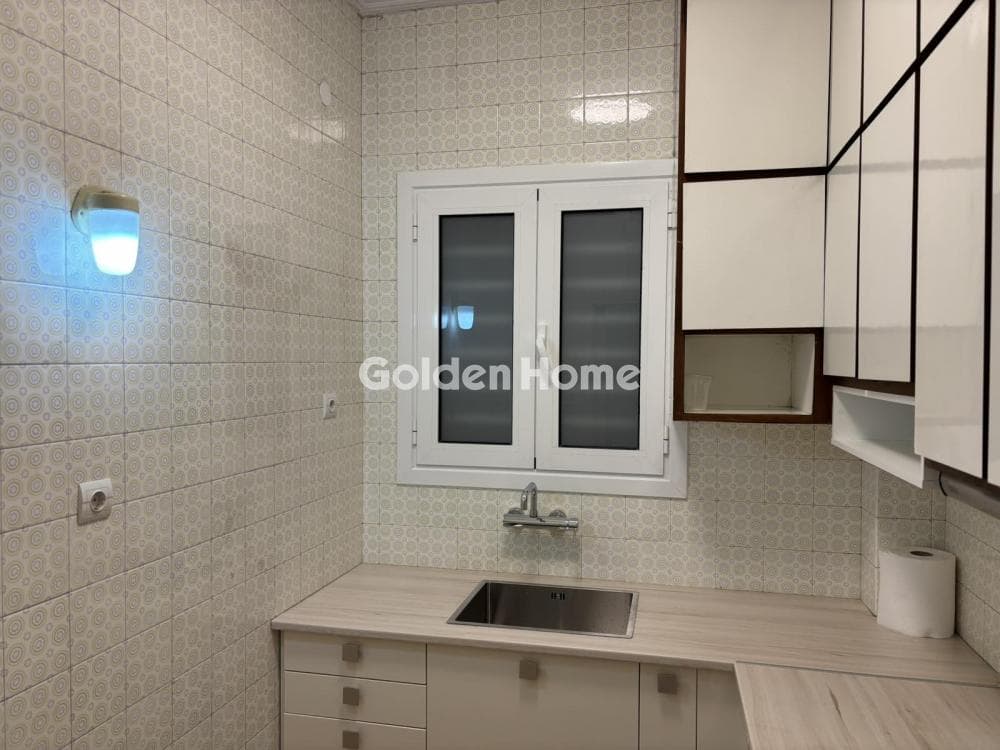 Apartment in Plateia Vathis, Kentro — Photo 14 of 18