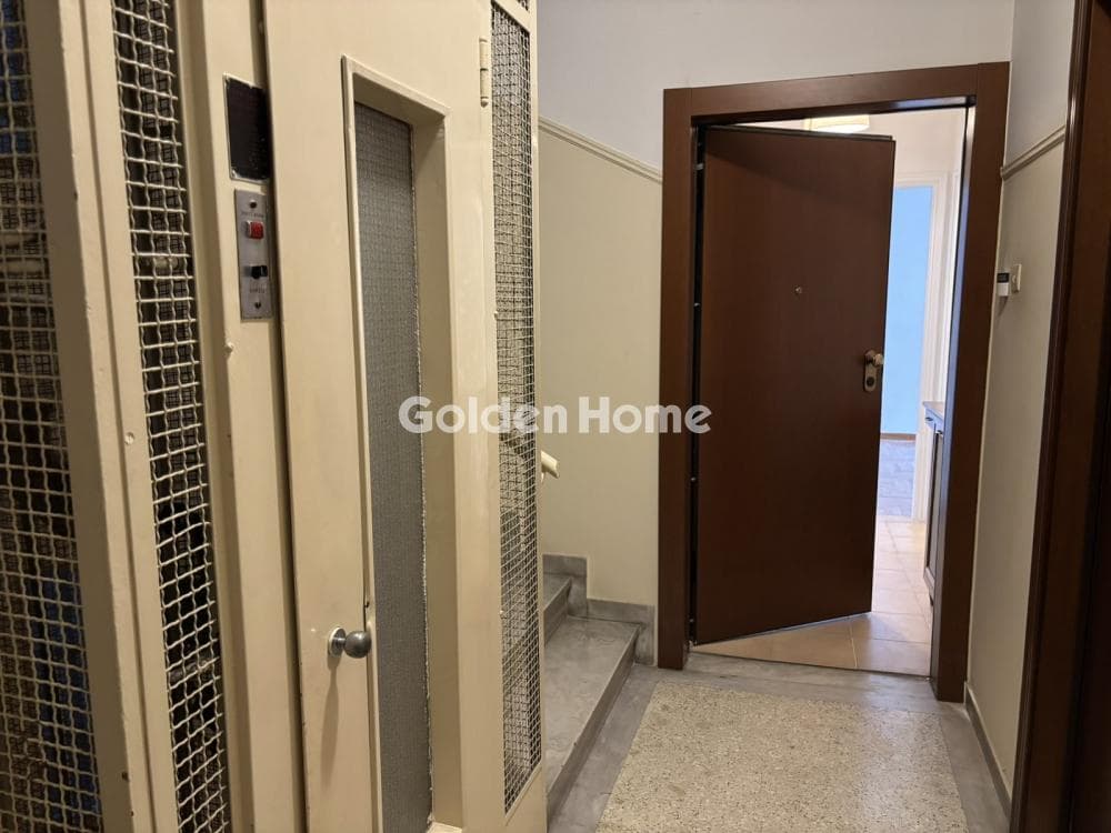 Apartment in Plateia Vathis, Kentro — Photo 18 of 18