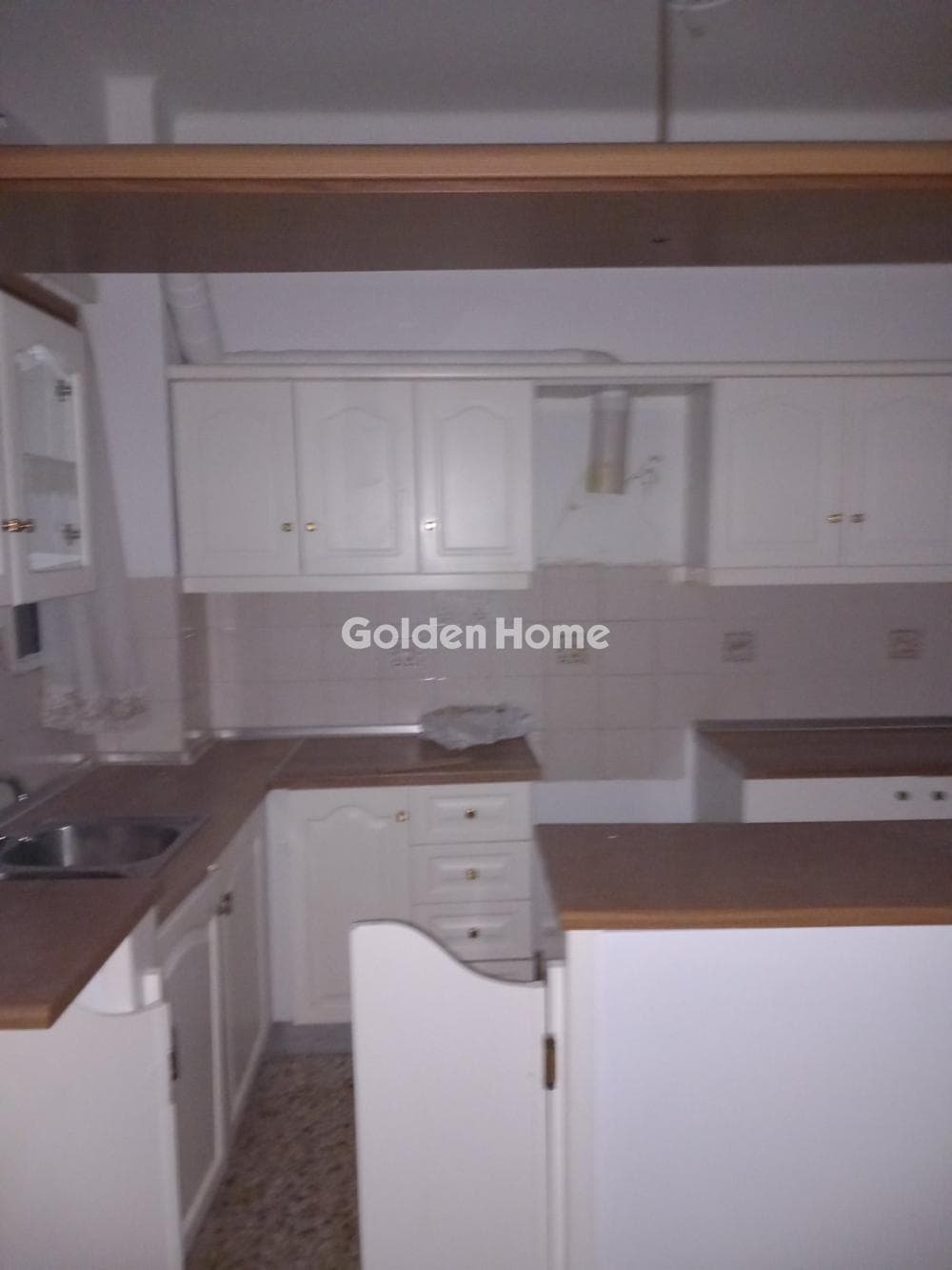 Apartment in Neo Pagkrati, Vironas — Photo 1 of 9