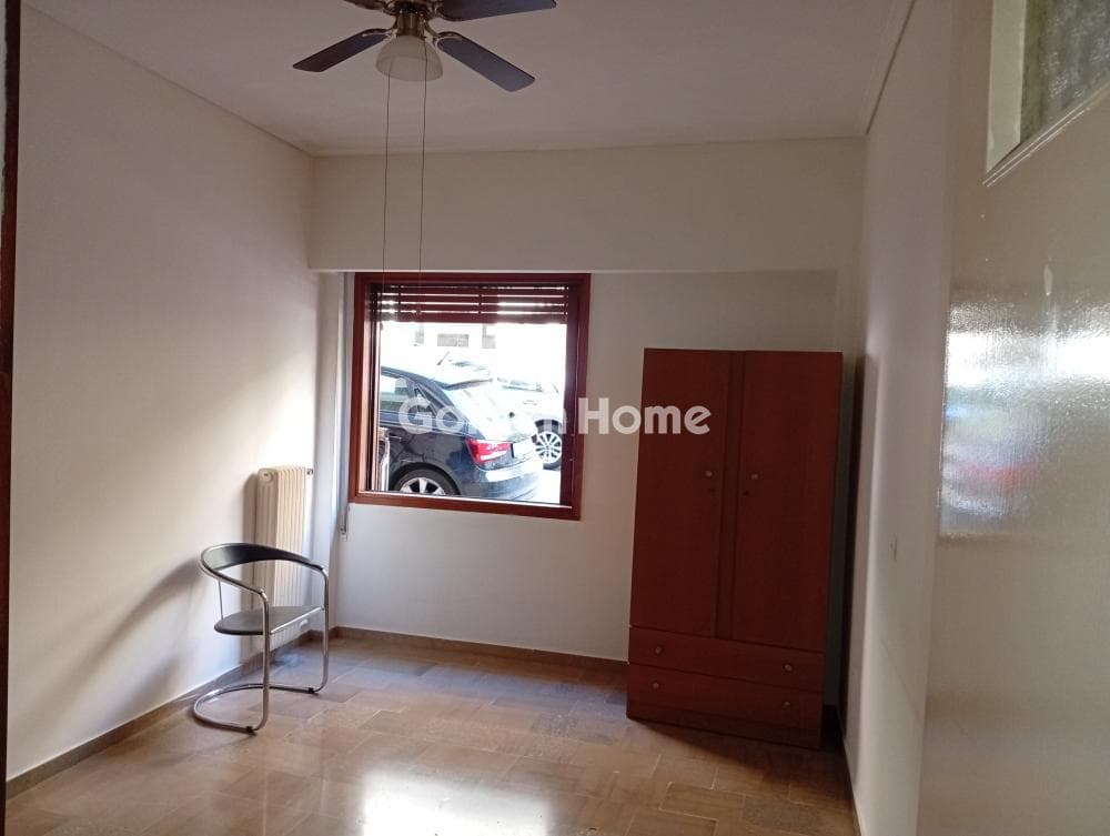 Apartment in akadimia Platonos, Kolonos - Kolokinthous — Photo 2 of 7