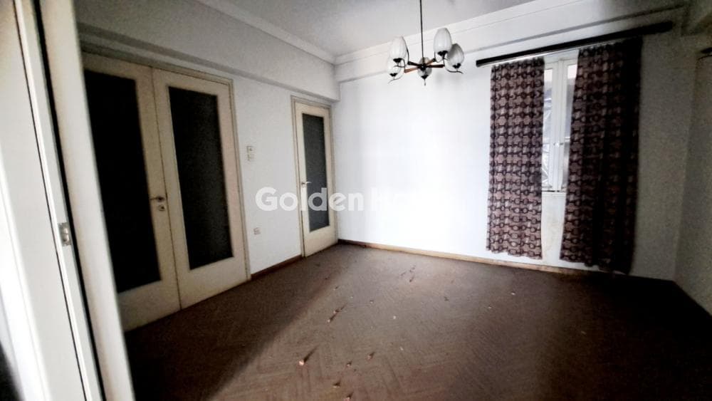 Apartment in Plateia Koliatsou, Patision - Acharnon — Photo 2 of 13