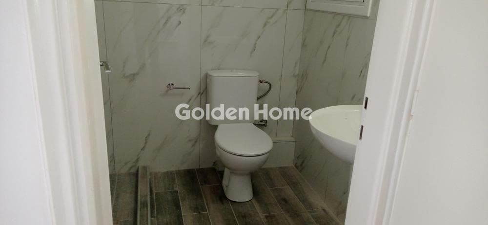 Apartment in Plateia Vathis, Kentro — Photo 7 of 10