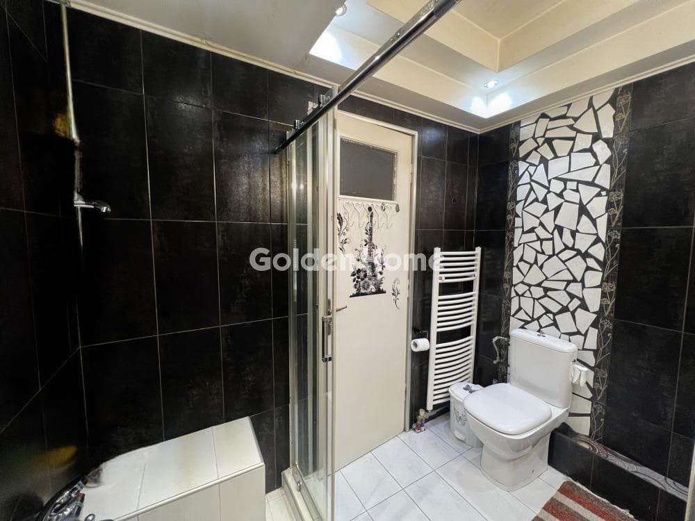 Apartment in Profitis Ilias, Piraeus — Photo 5 of 24
