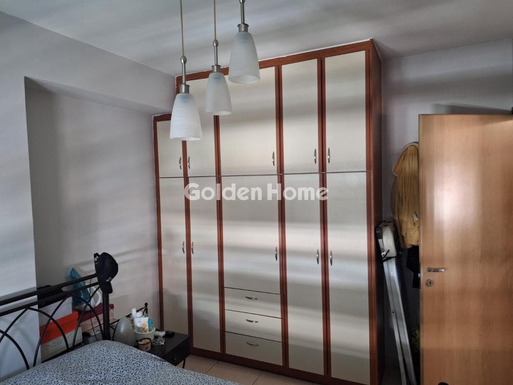 Apartment in Aspra Chomata, Nikaia — Photo 11 of 21