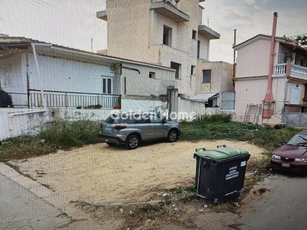 Building Plot in Micheli, Ilion