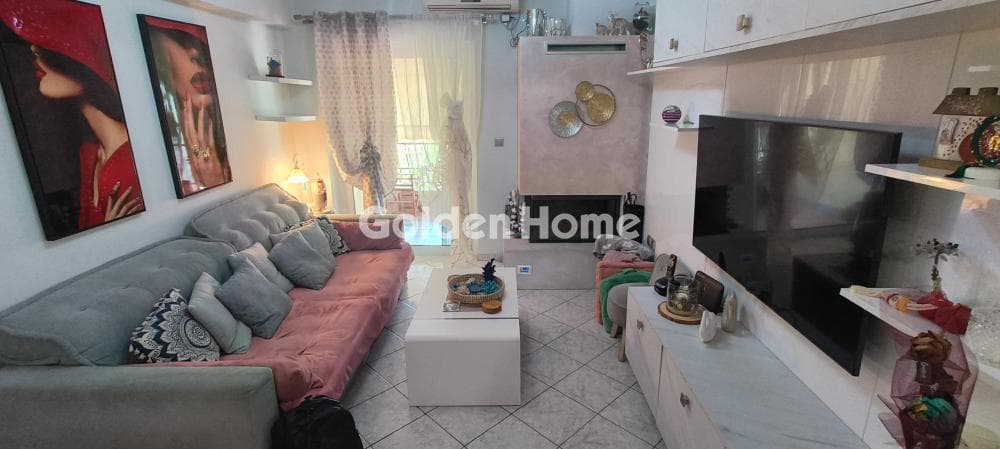Apartment in Kaminia, Piraeus — Photo 3 of 30