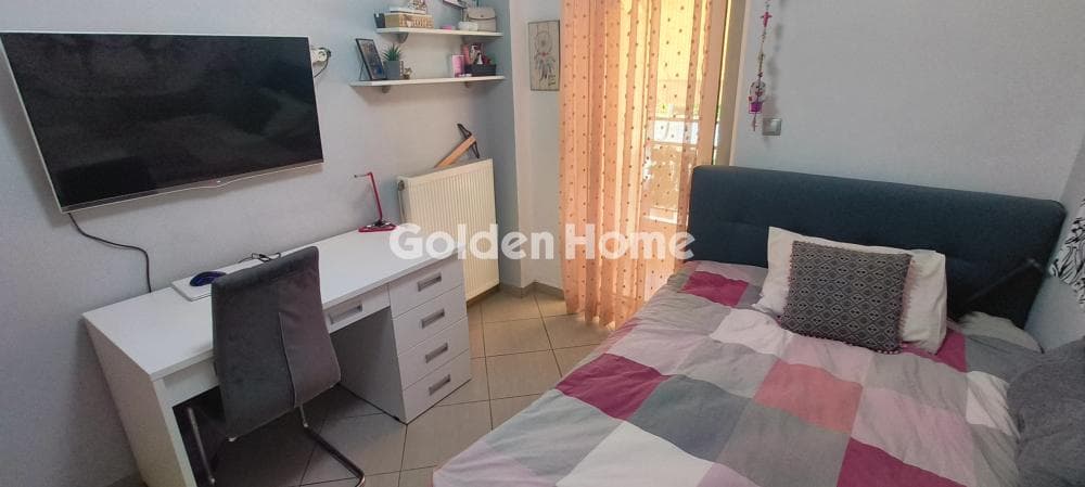 Apartment in Kaminia, Piraeus — Photo 18 of 30