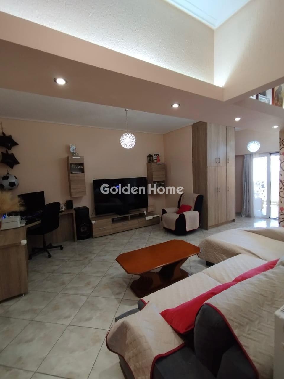 Apartment in Palatiani, Ilion — Photo 2 of 24