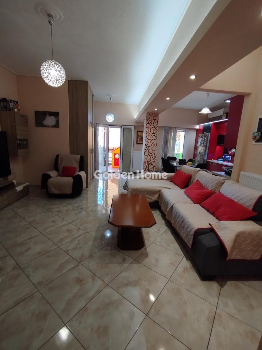 Apartment in Palatiani, Ilion — Photo 1 of 24