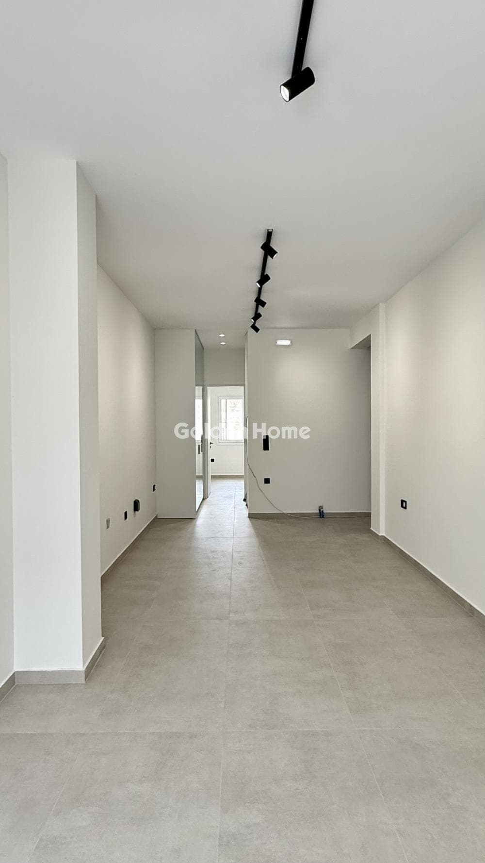 Apartment in Omonoia, Kentro — Photo 15 of 37