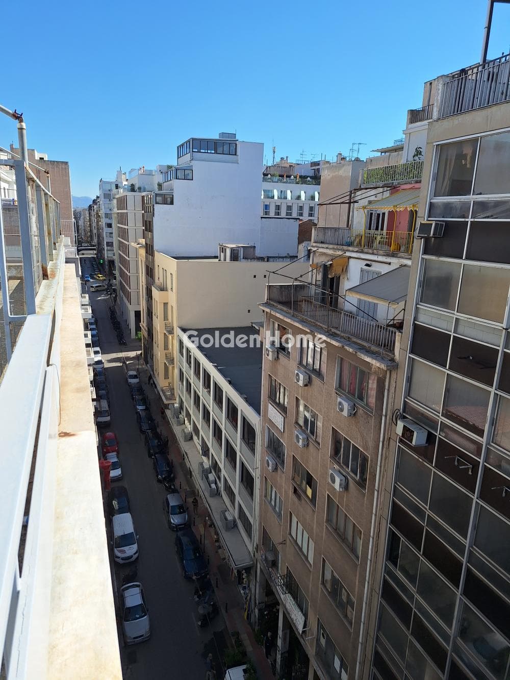 Apartment in Omonoia, Kentro — Photo 2 of 37