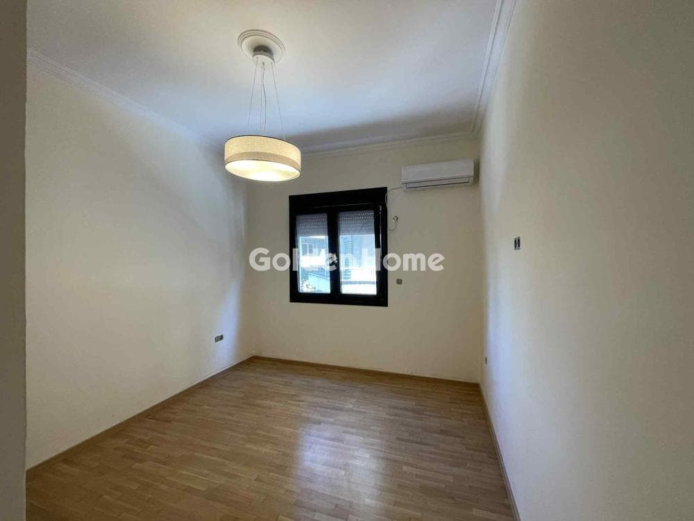 Apartment in Exarcheia, Exarchia - Neapoli — Photo 1 of 7