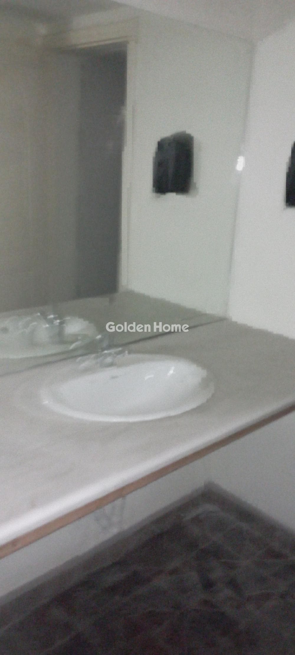 Retail Store in Palaio Irakleio, Lykovrisi — Photo 13 of 16