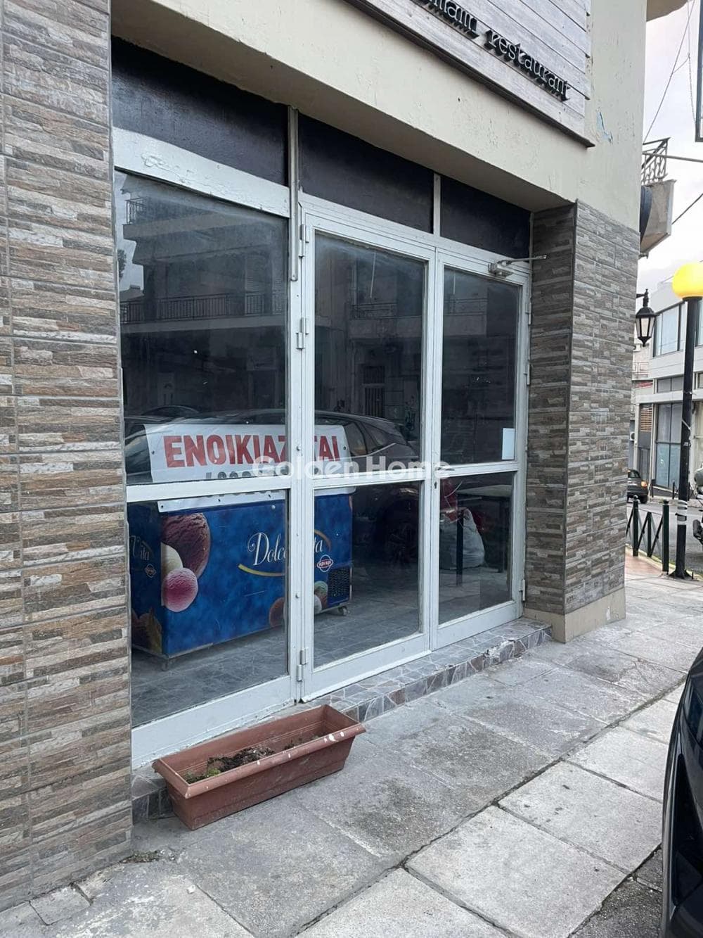 Retail Store in Palaio Irakleio, Lykovrisi — Photo 16 of 16