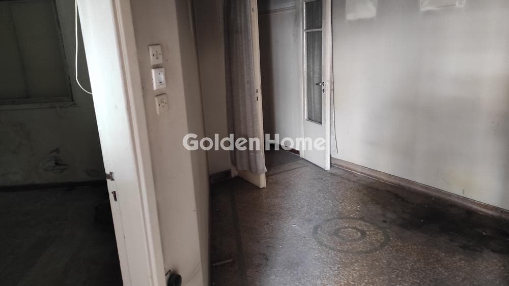 House in Ag. Meletiou - Viktorias Sq. - Marni, Patision - Acharnon — Photo 1 of 14