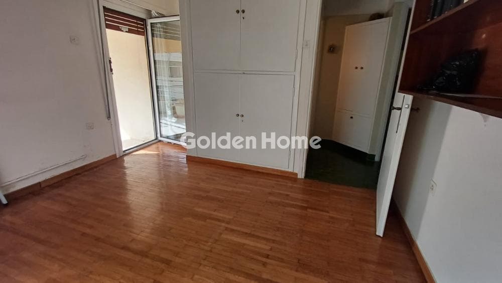 Apartment in Pasalimani, Piraeus — Photo 15 of 21