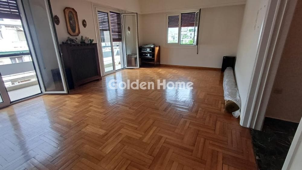 Apartment in Pasalimani, Piraeus — Photo 4 of 21