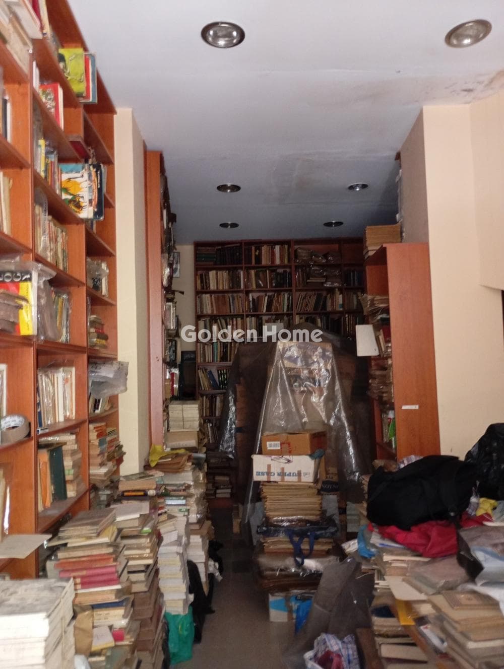 Κατάστημα στην Στρέφη, Εξάρχεια - Νεάπολη — Φωτογραφία 1 από 15