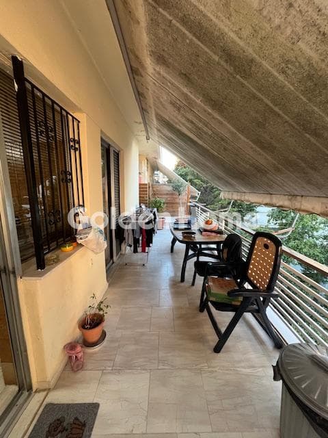 Apartment in Ipirotika, Pefki — Photo 1 of 17