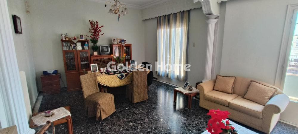 Apartment in Palaia Kokkinia, Piraeus — Photo 2 of 23