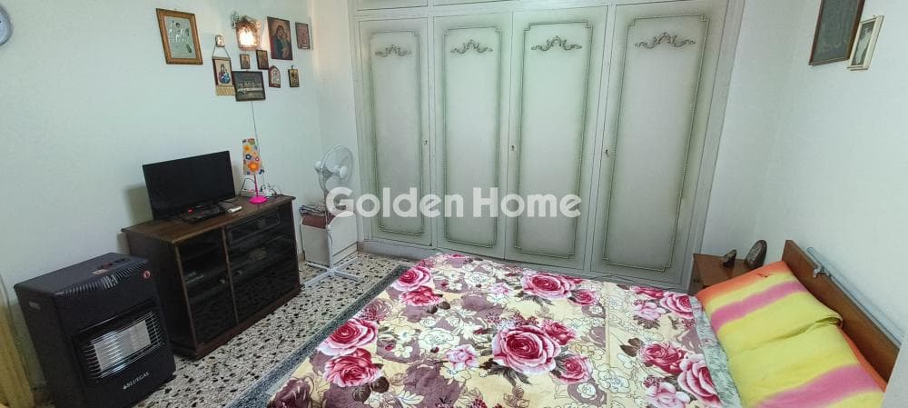 Apartment in Palaia Kokkinia, Piraeus — Photo 10 of 23