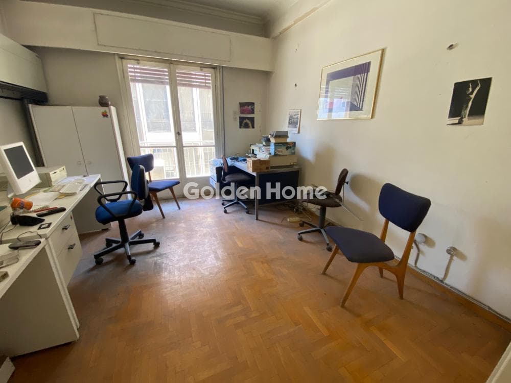 Apartment in Megala Sxoinia B, Exarchia - Neapoli — Photo 4 of 11