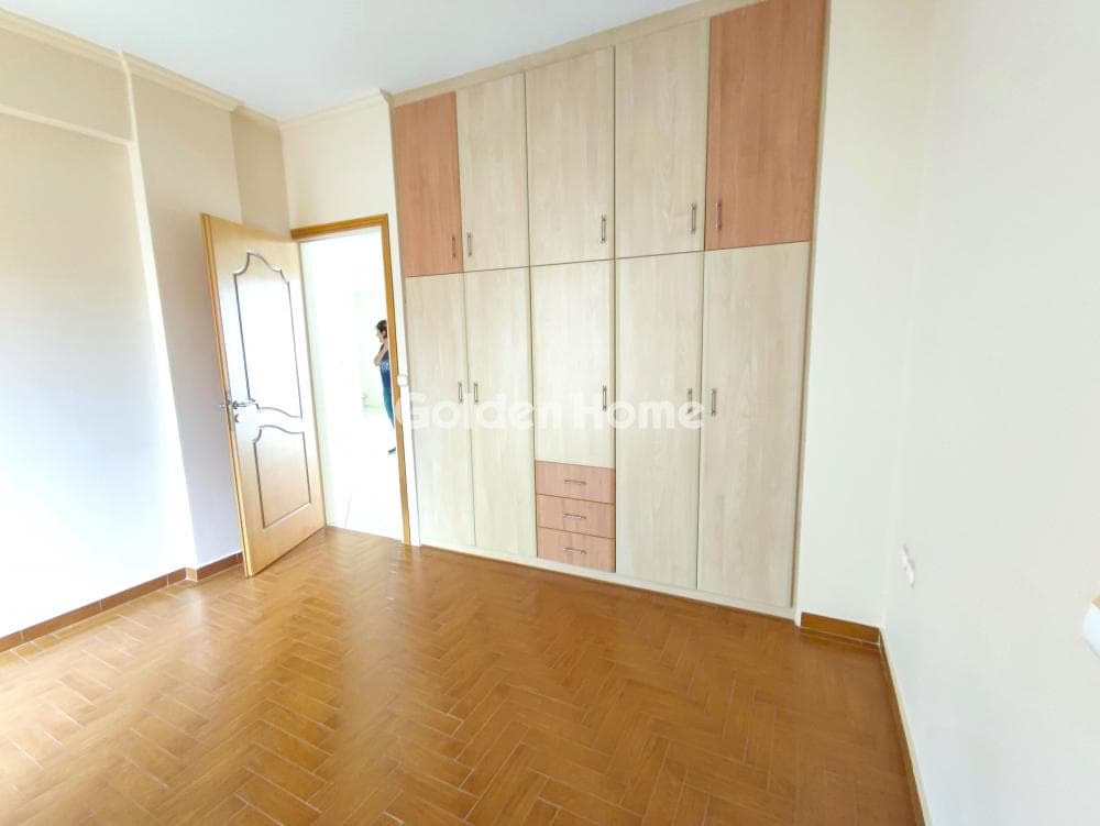 Apartment in Amfiali, Keratsini — Photo 16 of 23