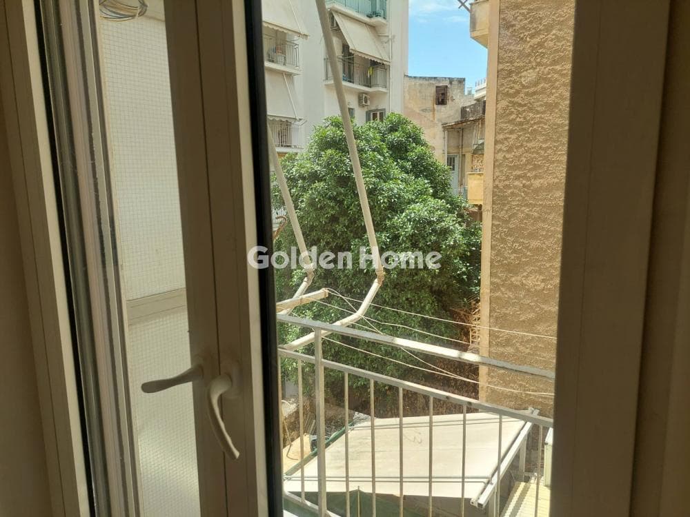 Apartment in Freattida, Piraeus — Photo 17 of 21