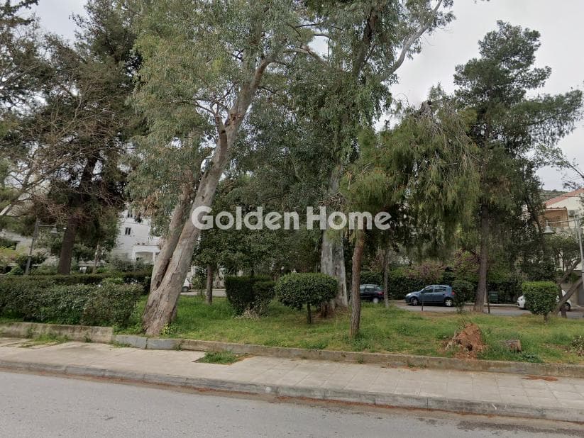 Οικόπεδο στην Ευελπίδων, Πολύγωνο - Τουρκοβούνια