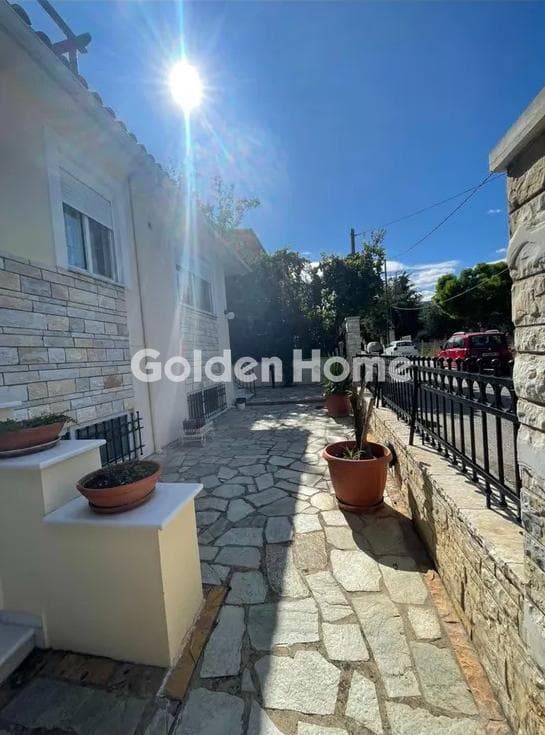 Μονοκατοικία στην Ακταίο, Ρίο — Φωτογραφία 2 από 4