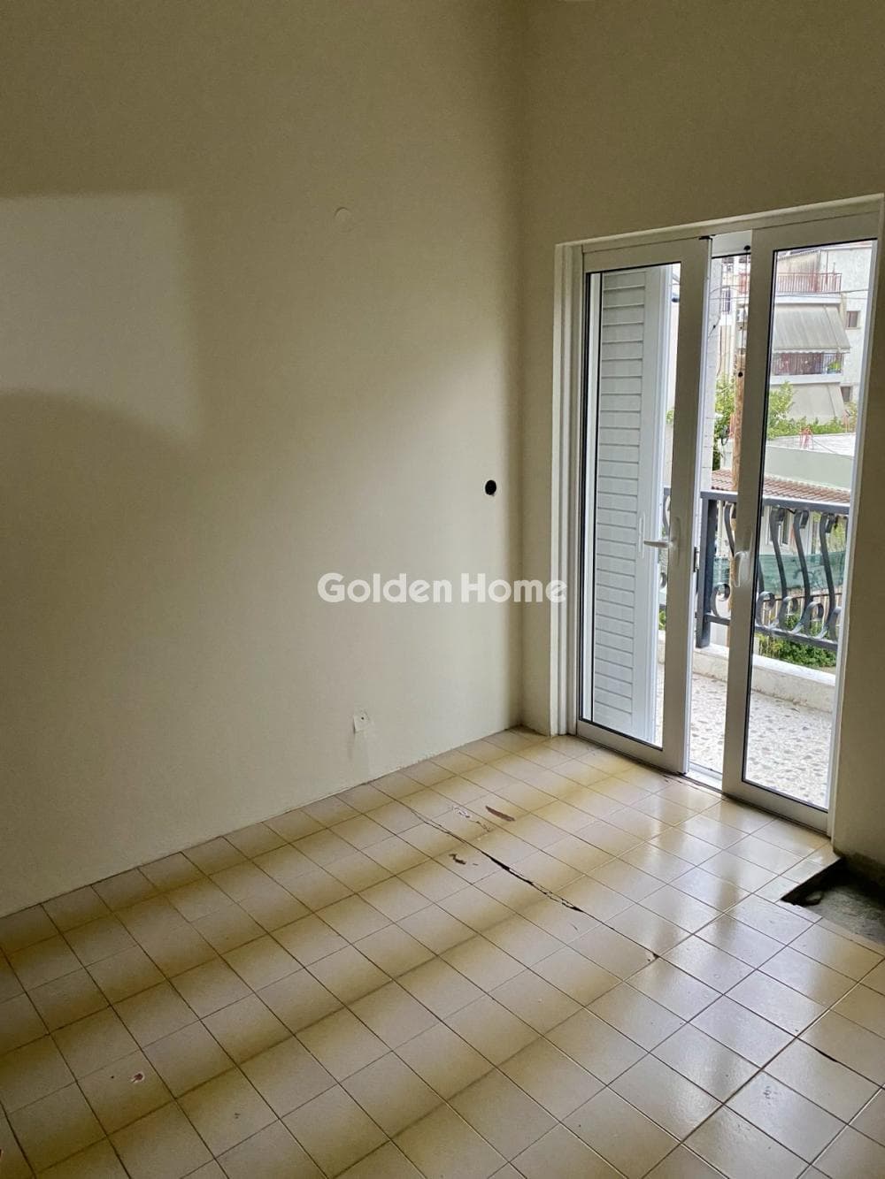 Apartment in Aspra Chomata, Peristeri — Photo 14 of 15