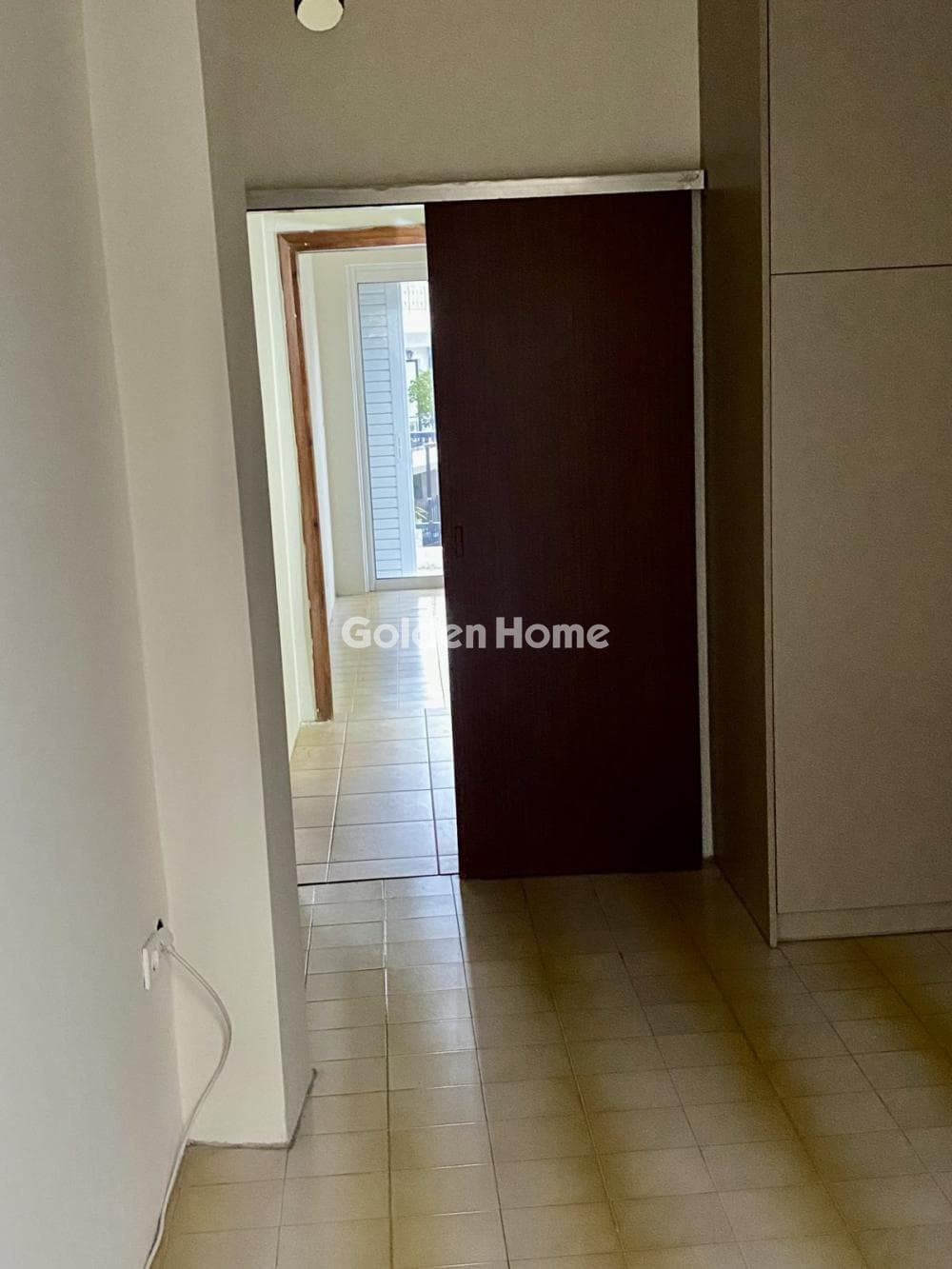 Apartment in Aspra Chomata, Peristeri — Photo 13 of 15