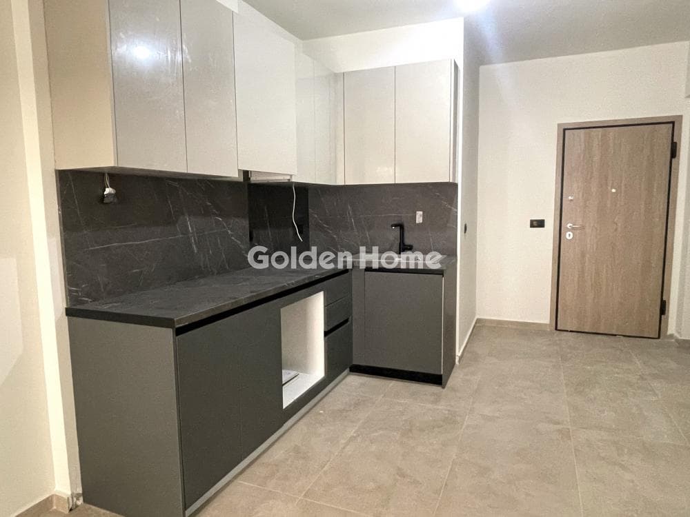 Apartment in Center, Neos Kosmos — Photo 3 of 8